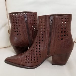 Matisse Bello Woven Pointy Toe Bootie